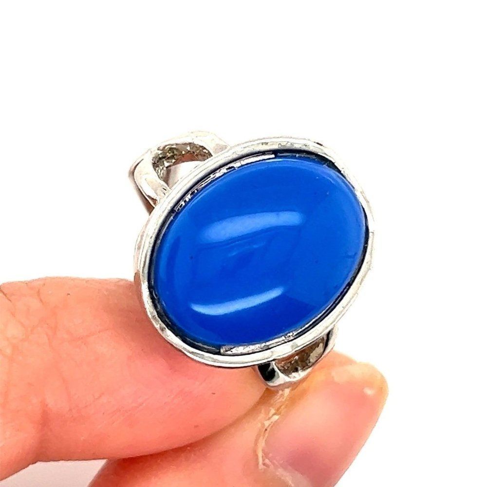 Blue Stone Ring - Picture 2 of 7